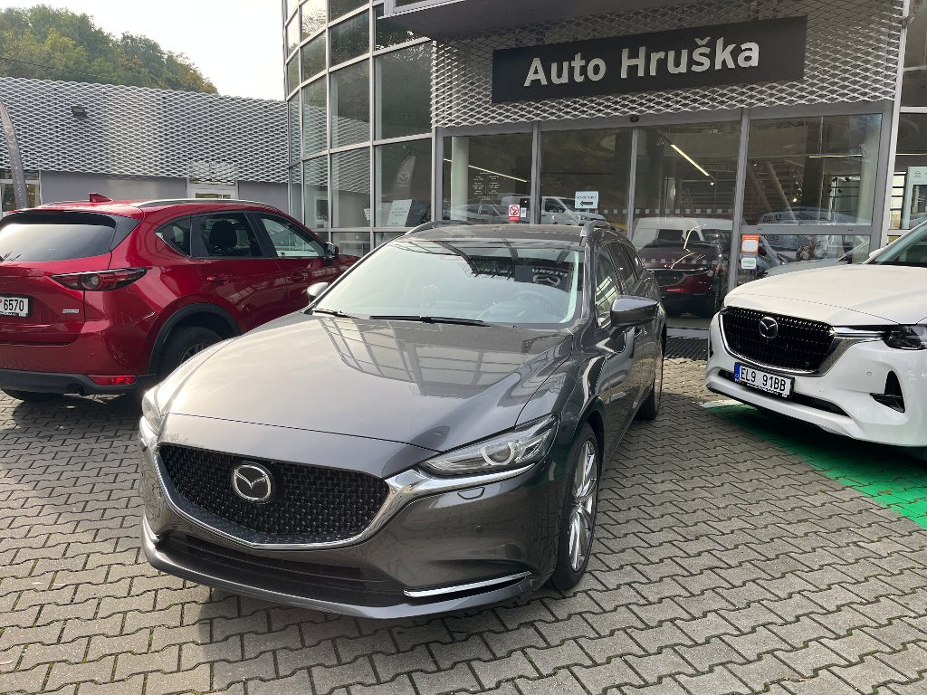 Mazda 6