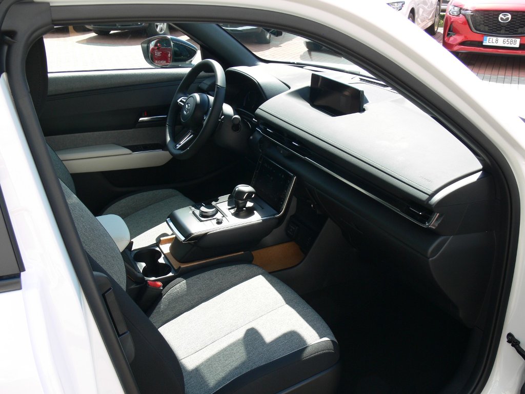 Mazda MX-30