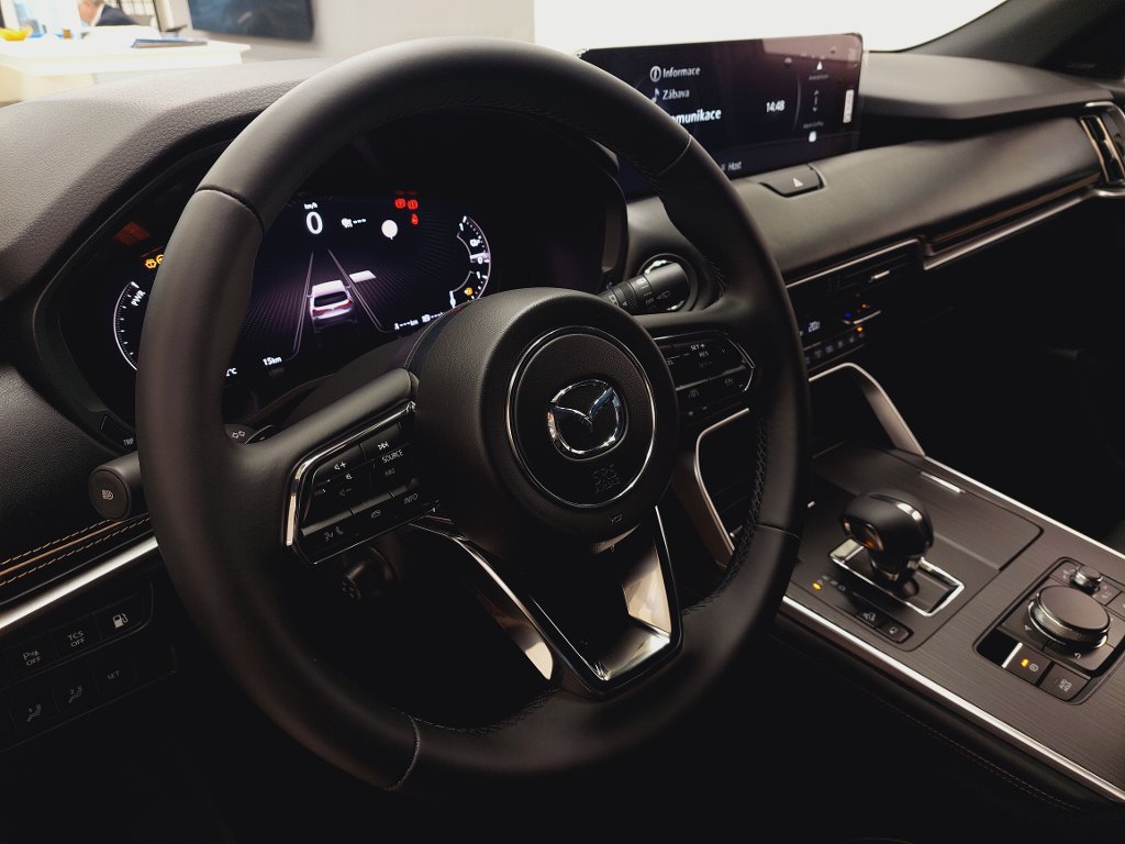 Mazda CX-80