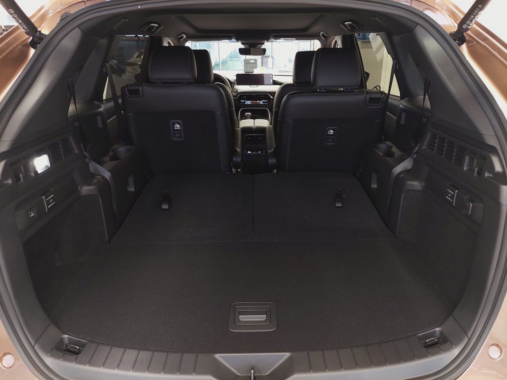 Mazda CX-80