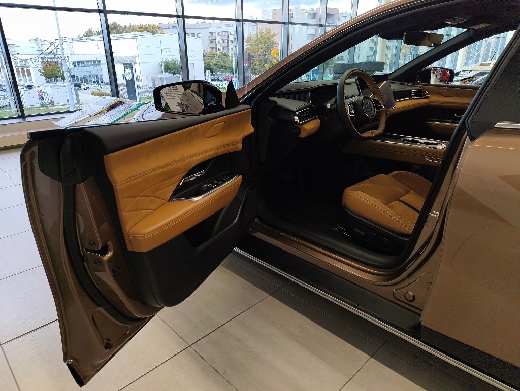 Mazda 6e