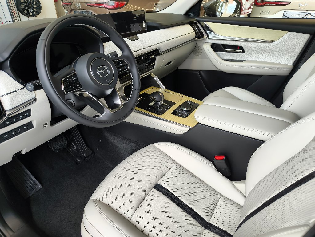 Mazda CX-80
