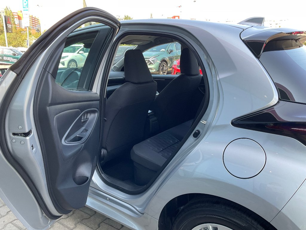 Mazda 2 Hybrid
