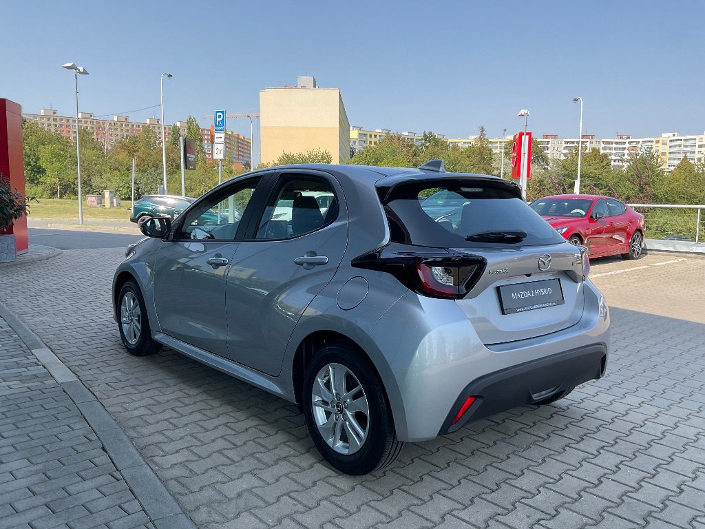Mazda 2 Hybrid