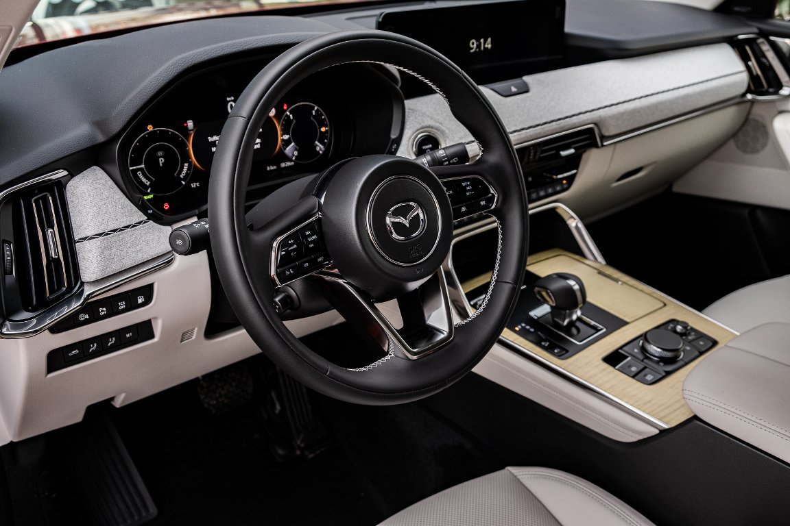 Mazda CX-80