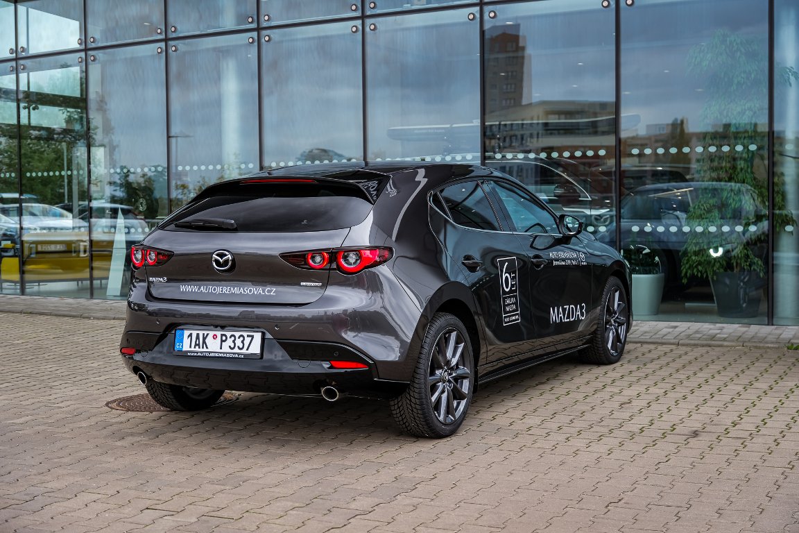 Mazda 3