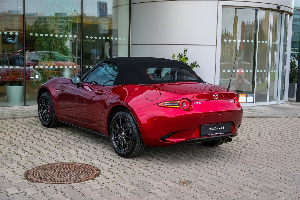 Mazda MX-5