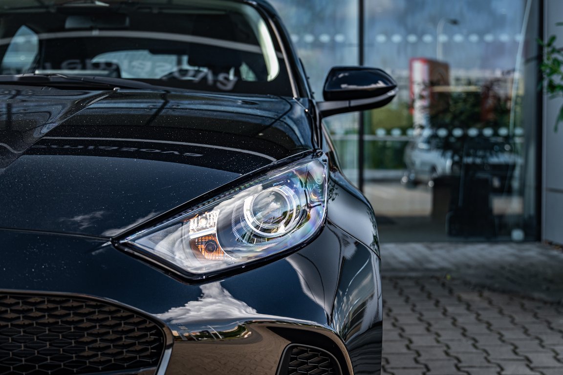 Mazda 2 Hybrid