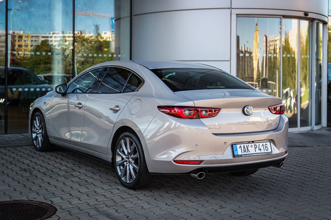Mazda 3