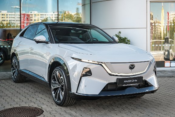 Mazda CX-6e