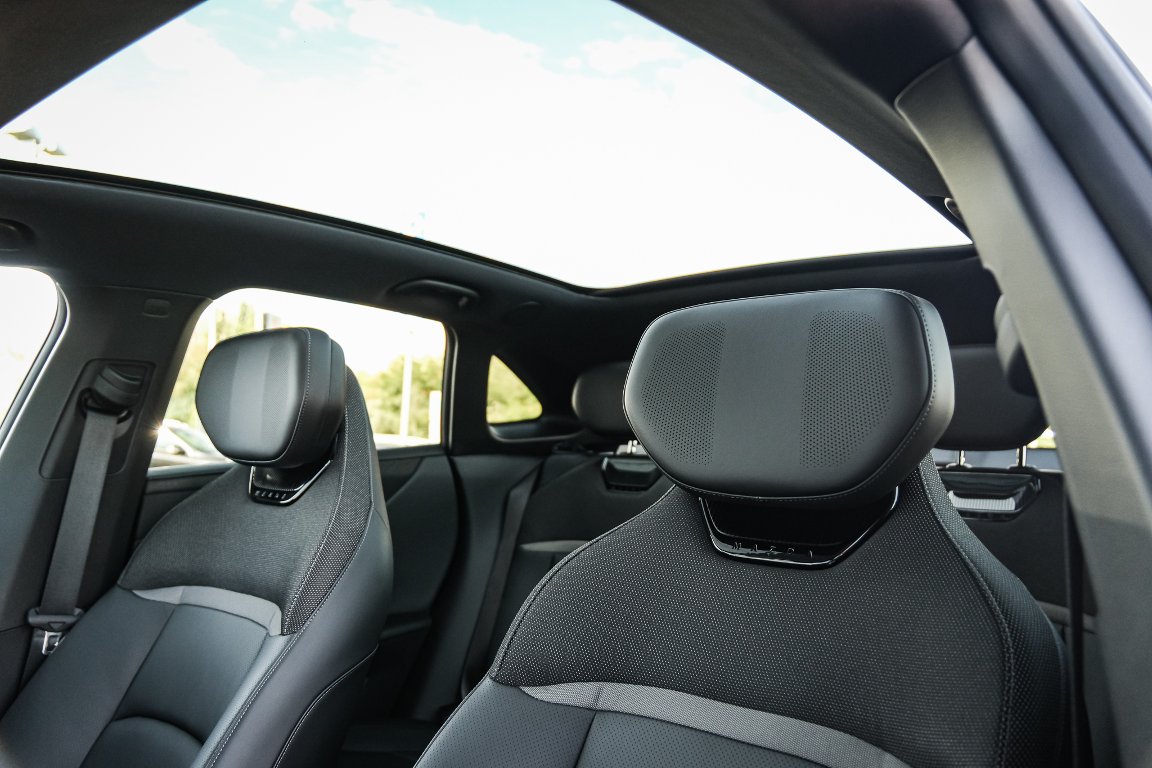 Mazda CX-6e