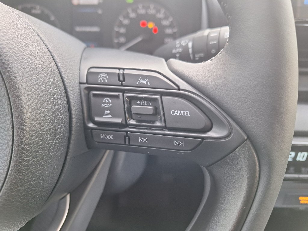 Mazda 2 Hybrid