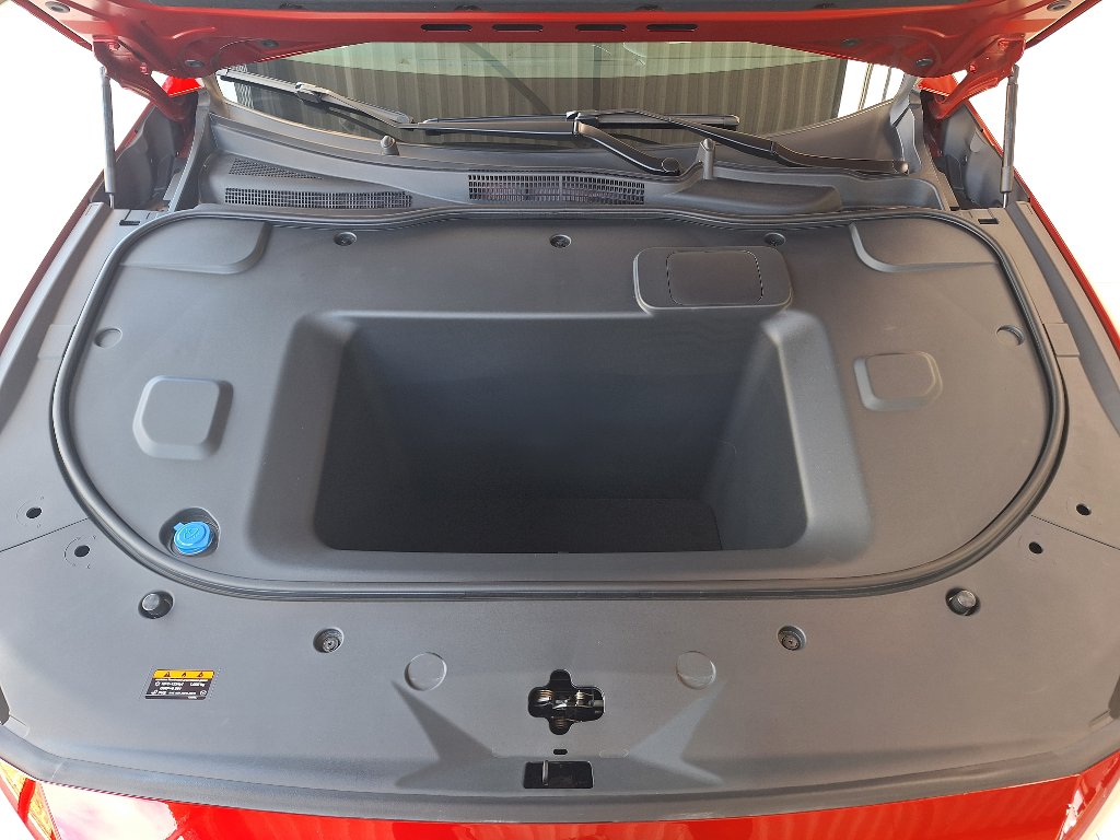 Mazda 6e