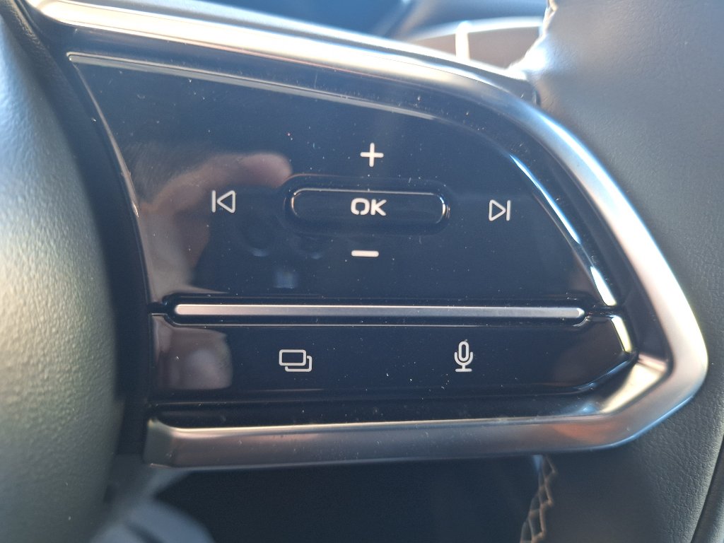 Mazda 6e