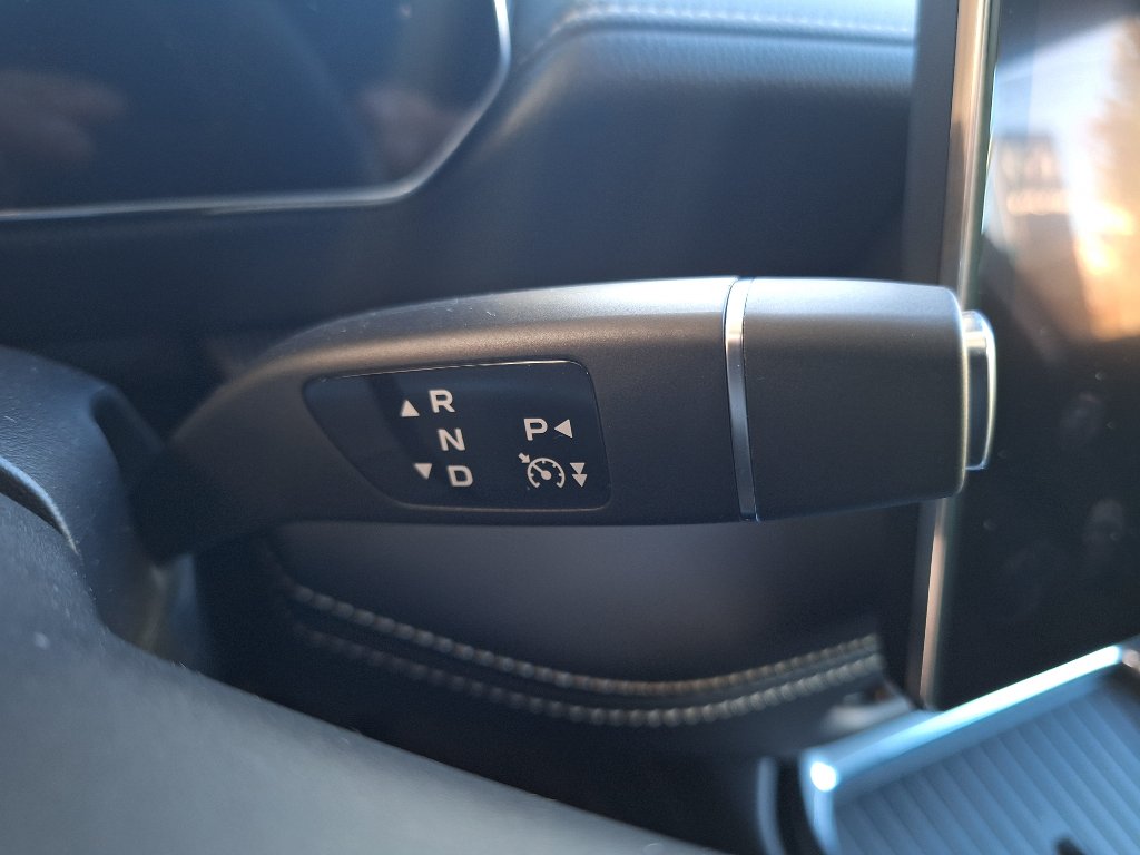 Mazda 6e
