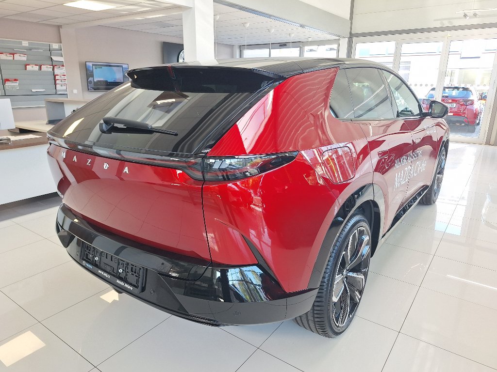 Mazda CX-6e
