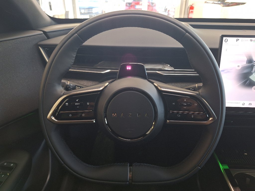 Mazda CX-6e