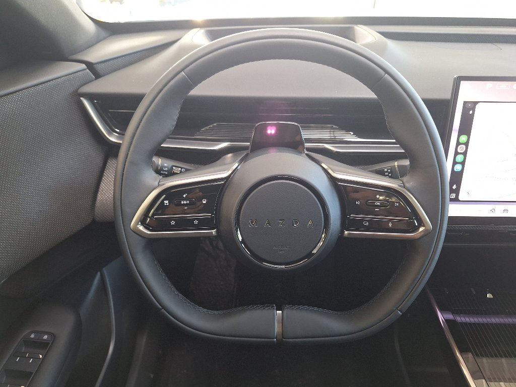 Mazda CX-6e
