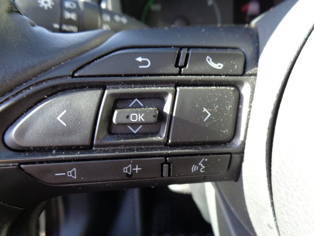 Mazda 2 Hybrid