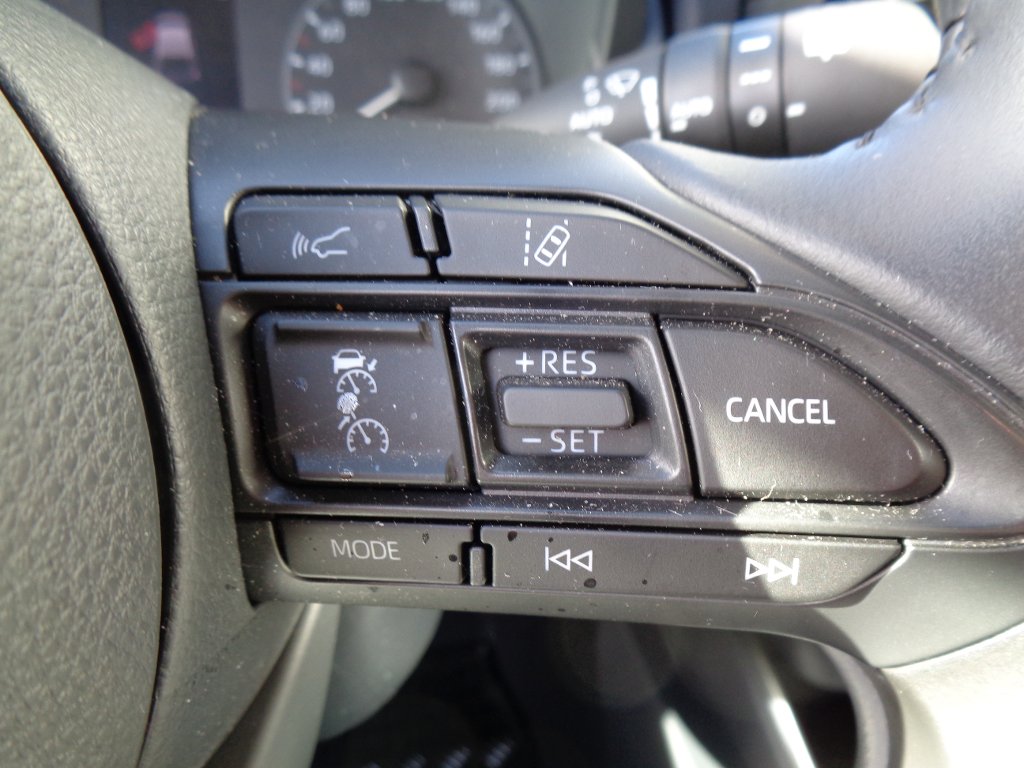 Mazda 2 Hybrid