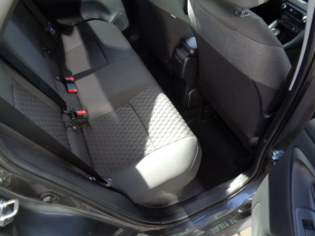 Mazda 2 Hybrid