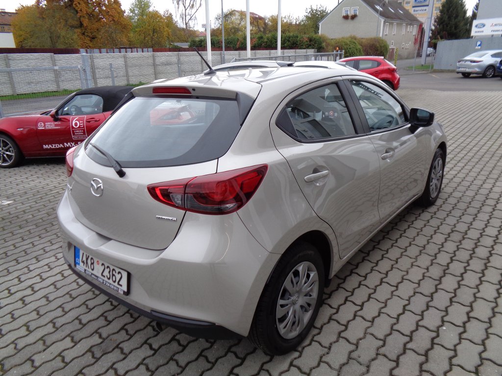 Mazda 2