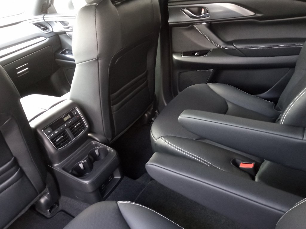 Mazda CX-9