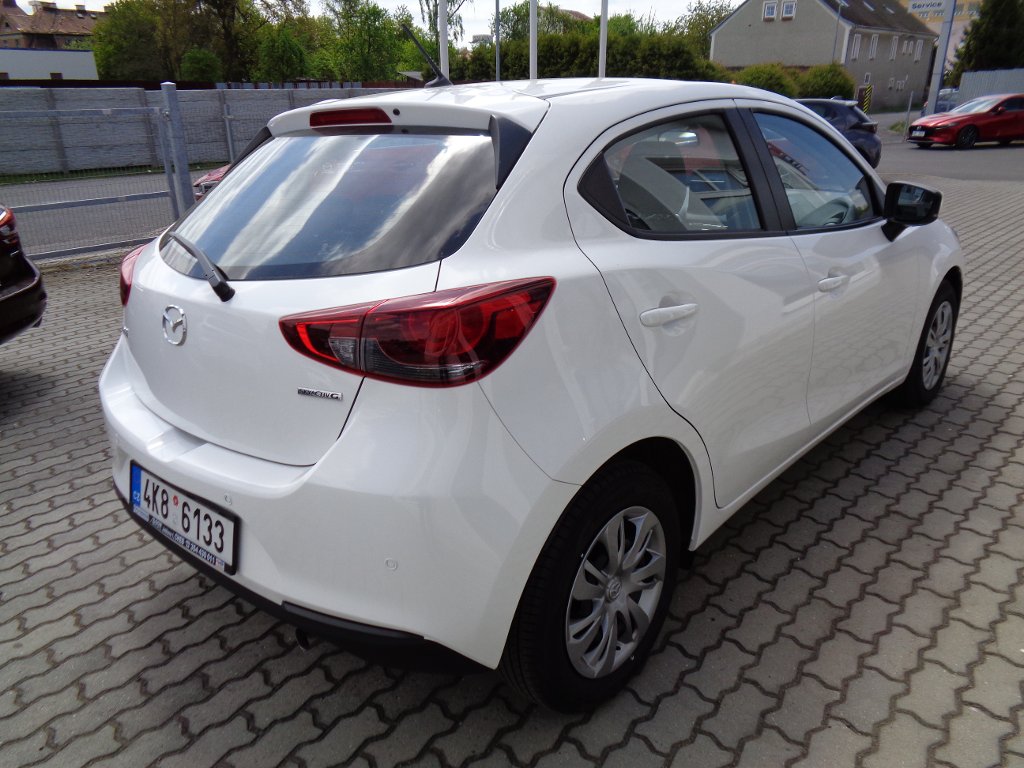Mazda 2