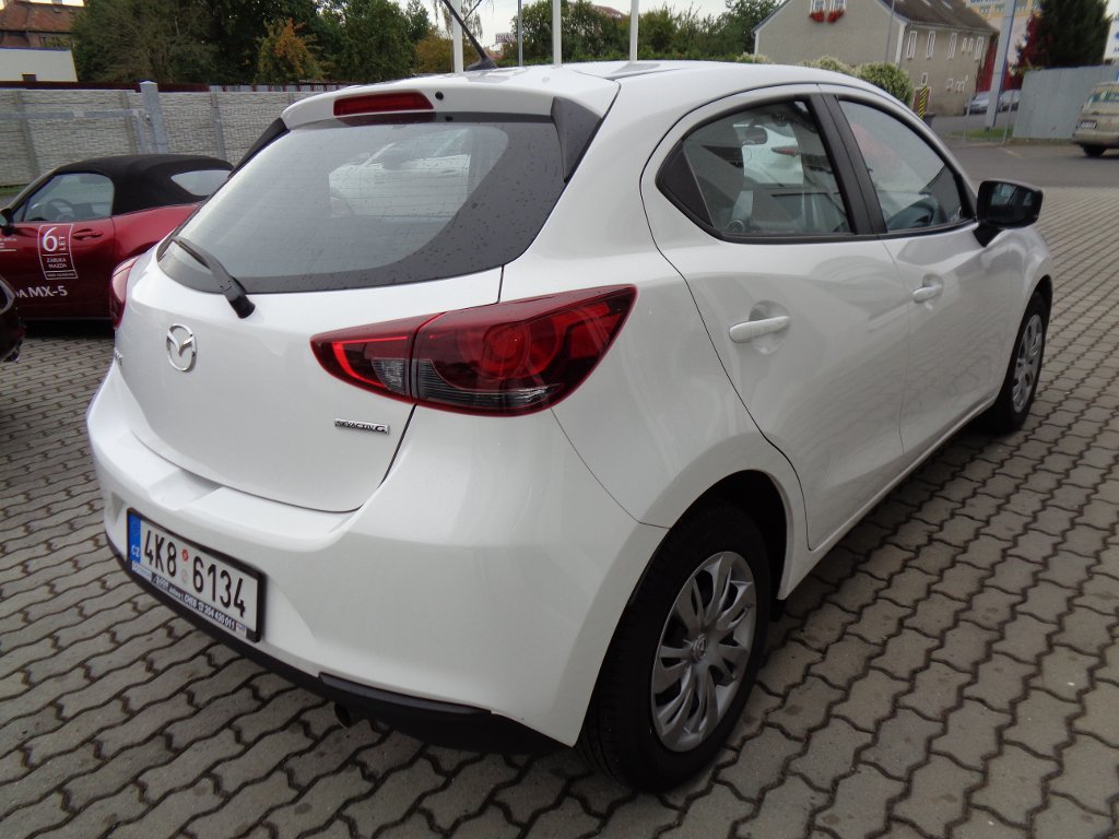 Mazda 2