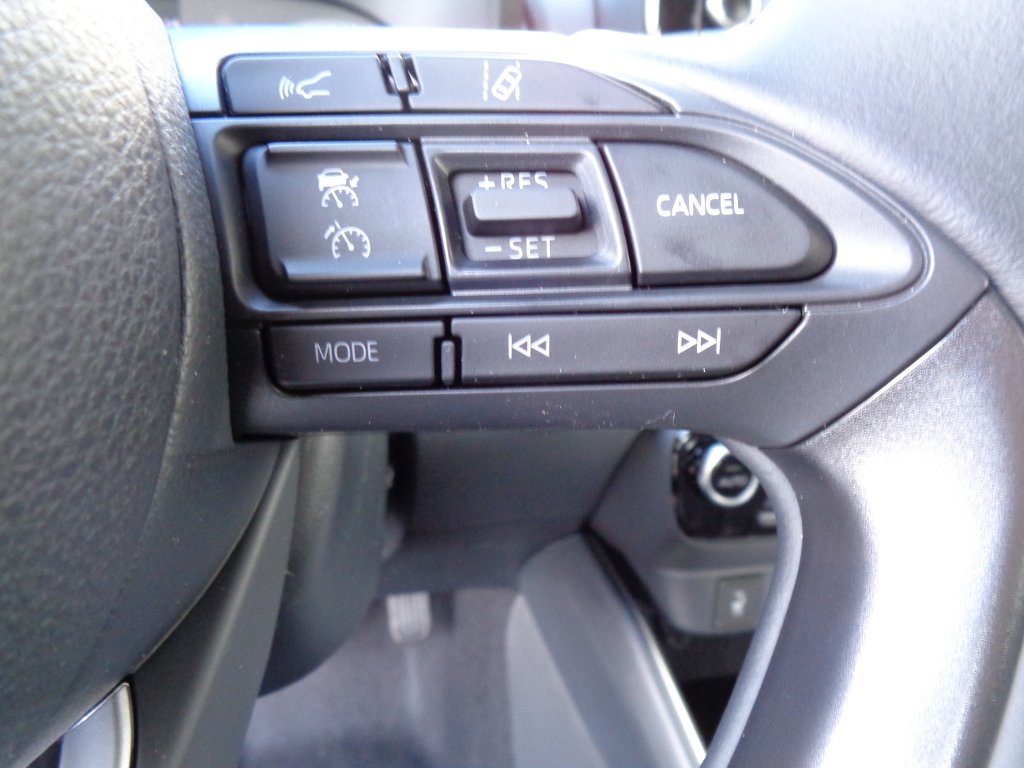 Mazda 2 Hybrid