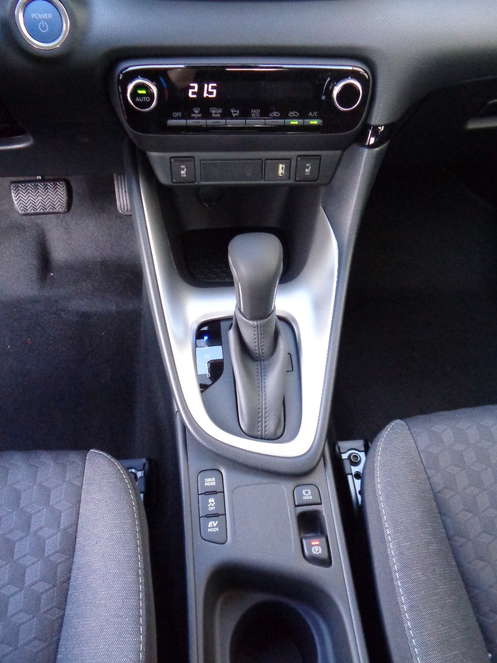 Mazda 2 Hybrid