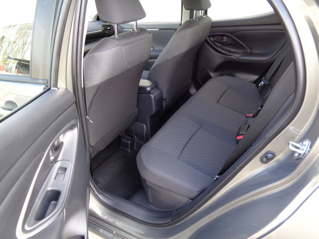 Mazda 2 Hybrid