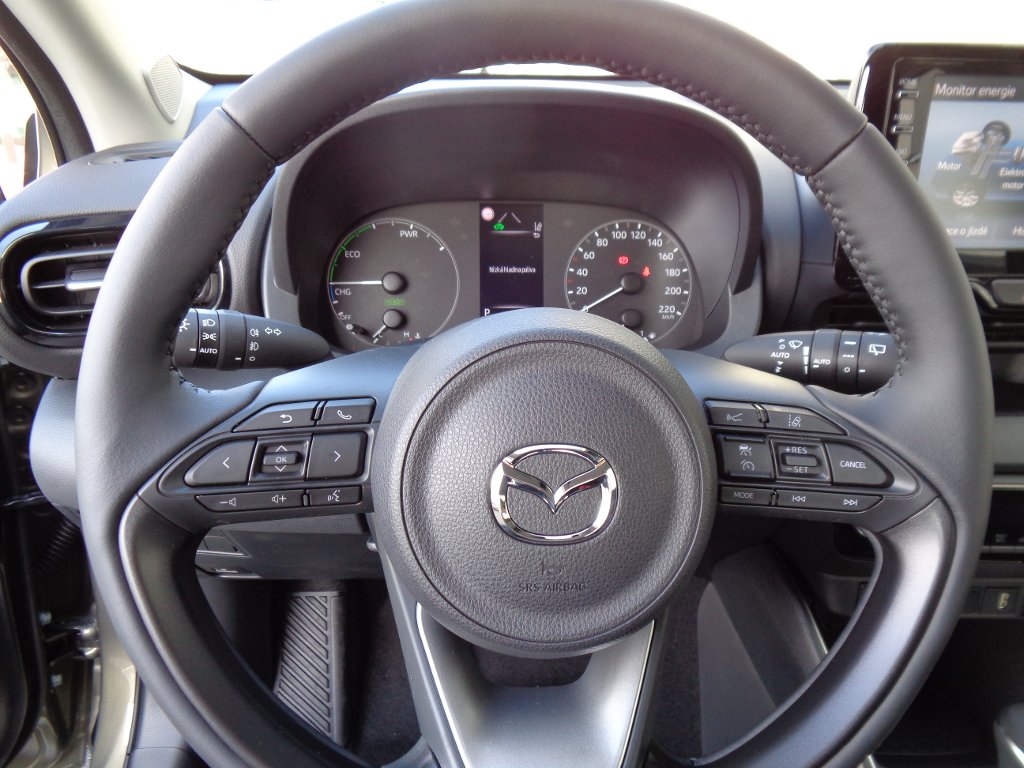 Mazda 2 Hybrid