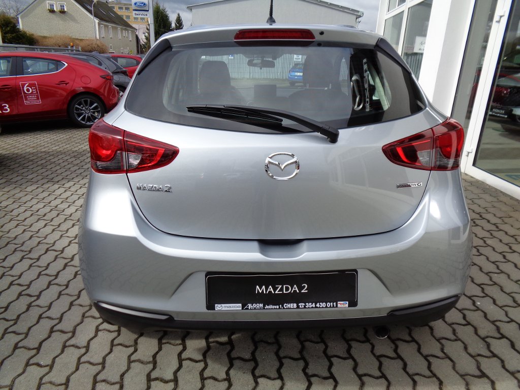 Mazda 2