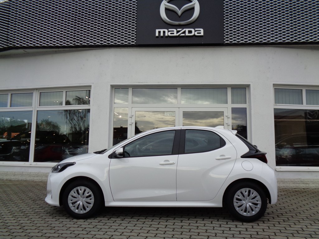 Mazda 2 Hybrid