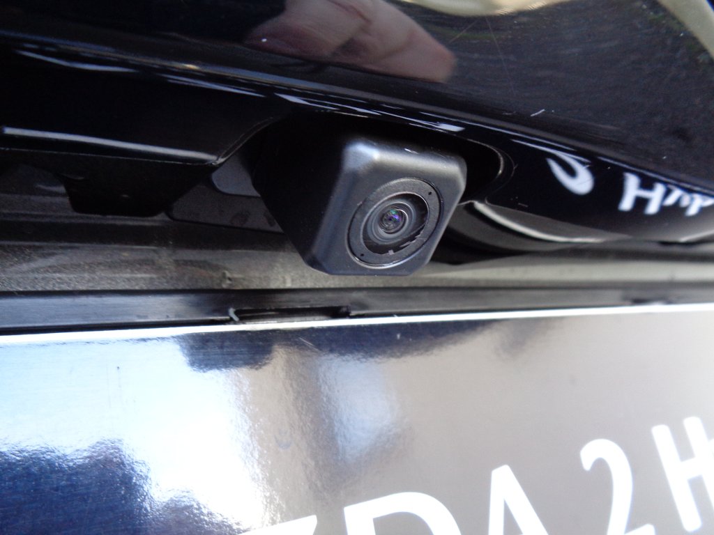 Mazda 2 Hybrid