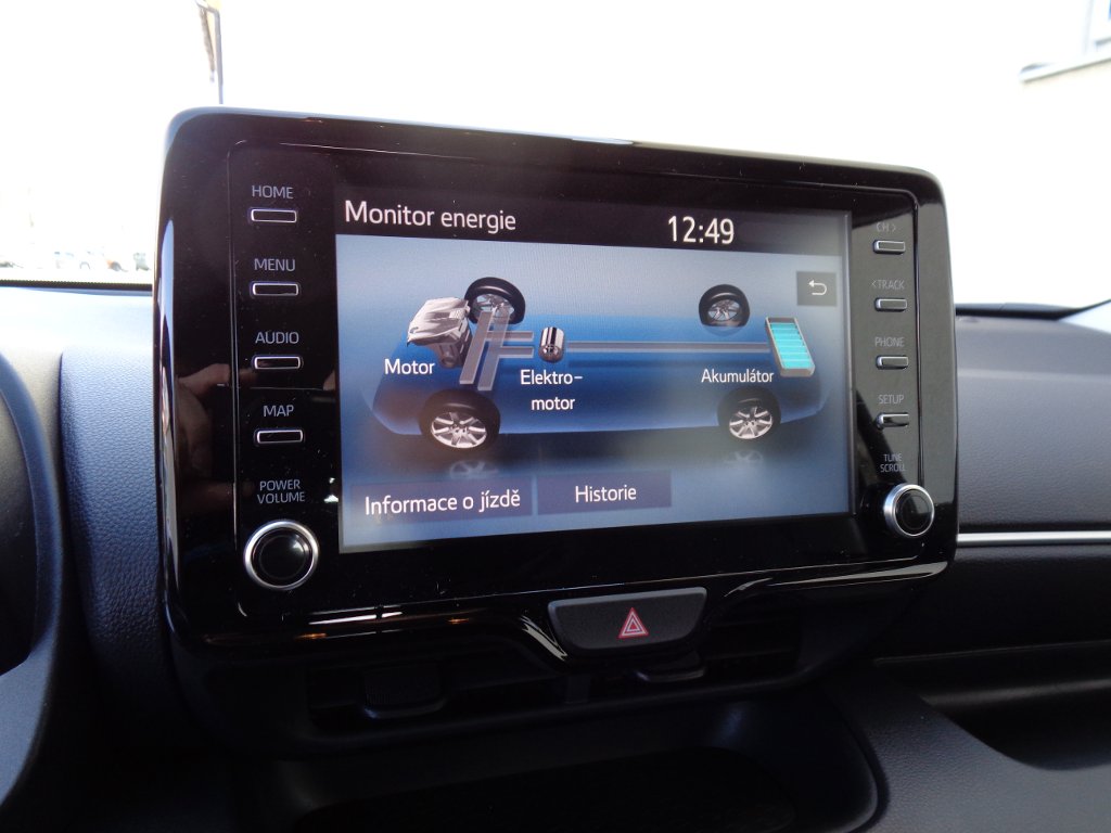 Mazda 2 Hybrid