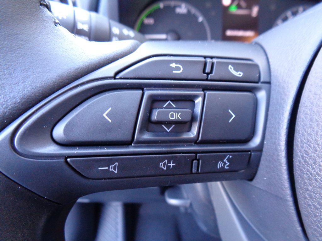 Mazda 2 Hybrid