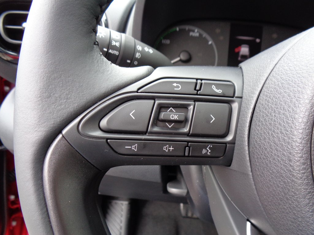 Mazda 2 Hybrid
