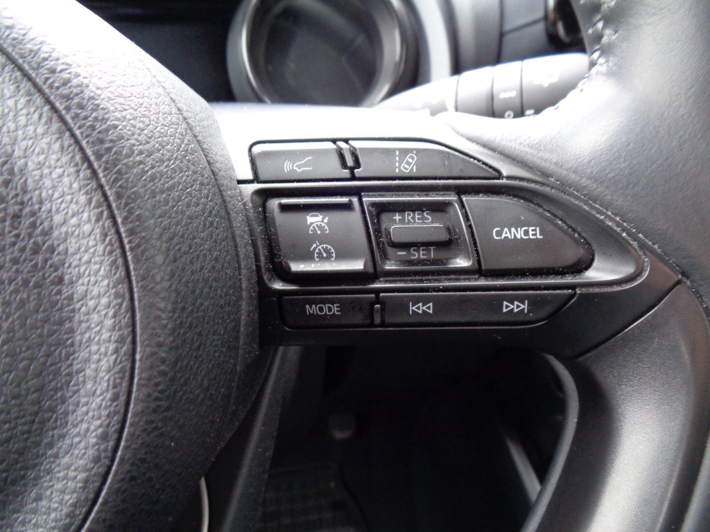 Mazda 2 Hybrid