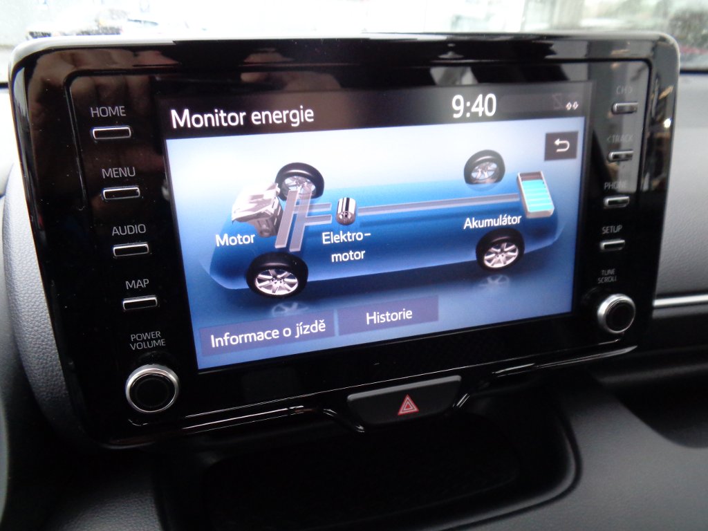 Mazda 2 Hybrid