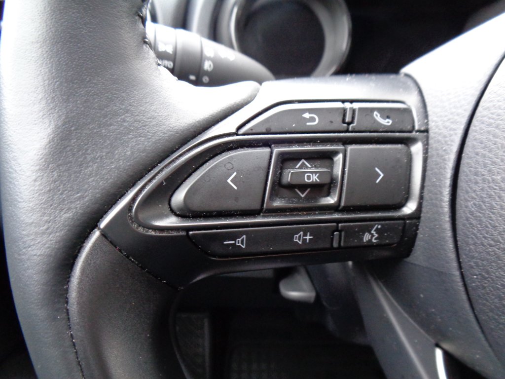 Mazda 2 Hybrid