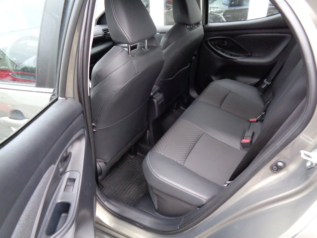Mazda 2 Hybrid
