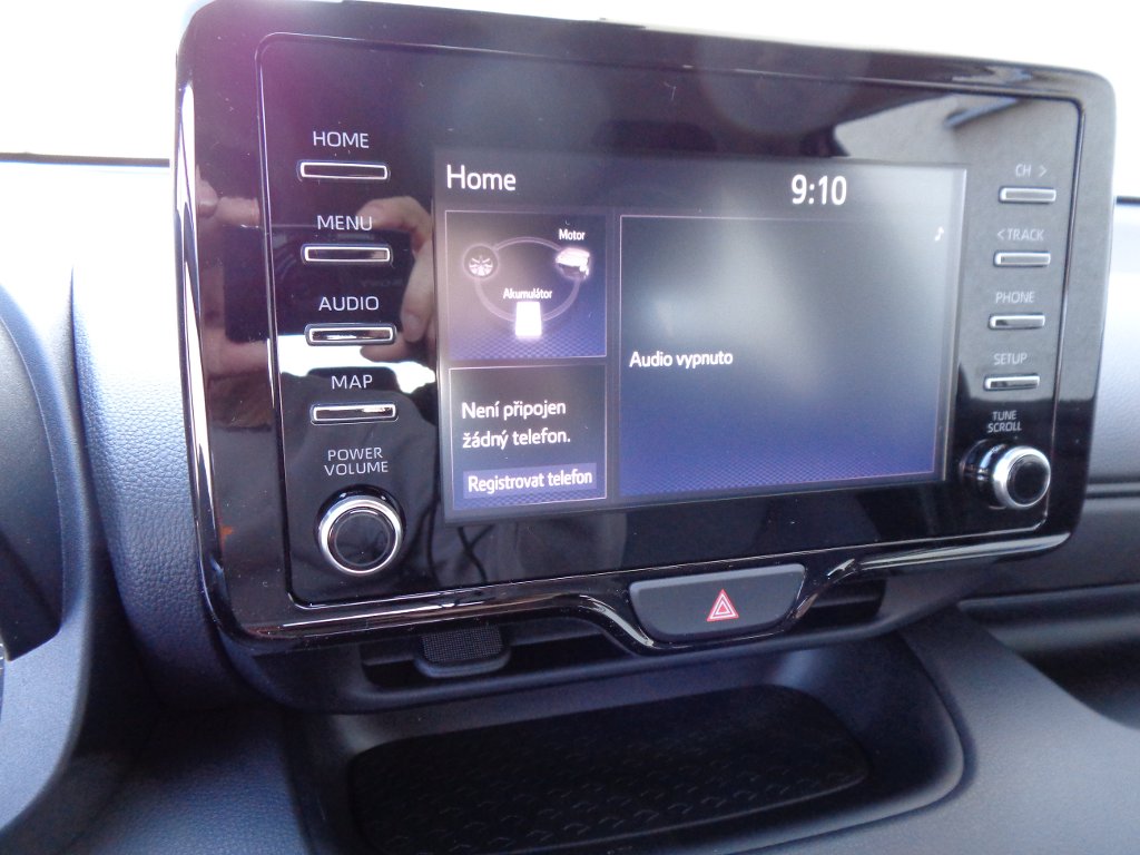 Mazda 2 Hybrid