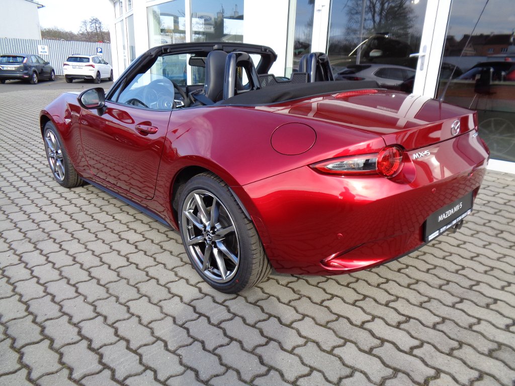 Mazda MX-5