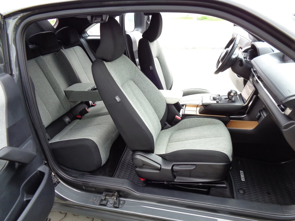 Mazda MX-30