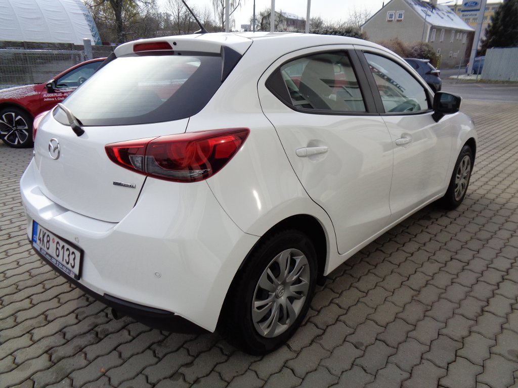 Mazda 2