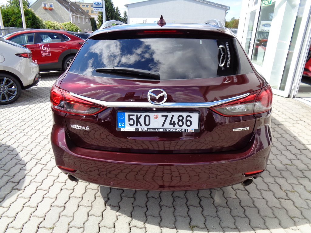 Mazda 6