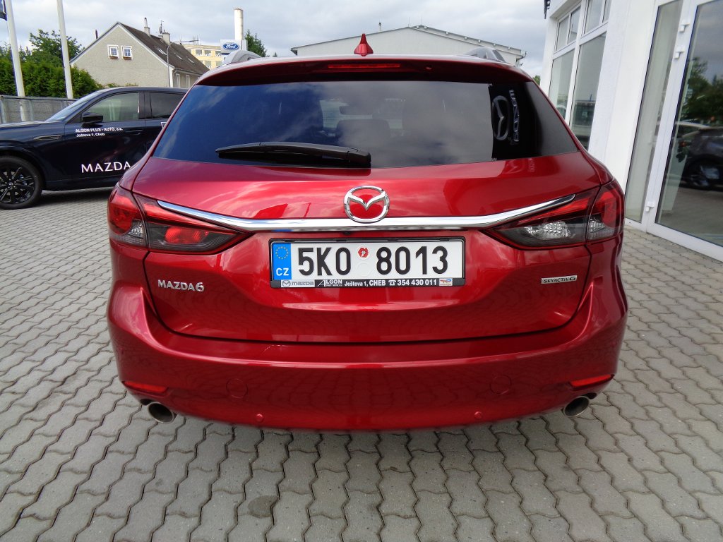 Mazda 6