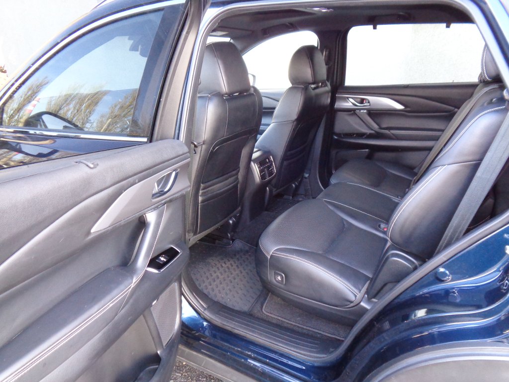 Mazda CX-9
